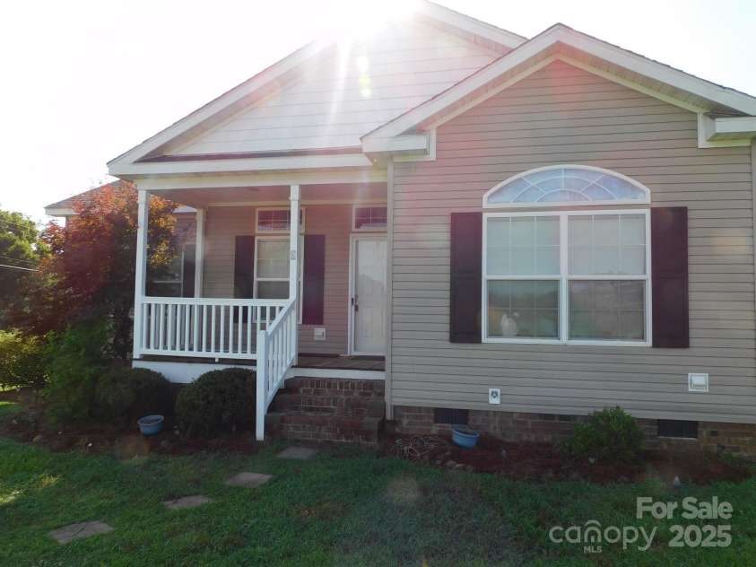 5054 Bonner Horton Road, Sharon, SC 29742.  MLS# CAR4277449, YatesRealty ID 24626. 