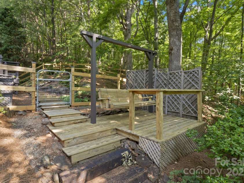 56 Cardinal Circle, Tryon, NC 28782.  MLS# CAR4273292, YatesRealty ID 24627. 