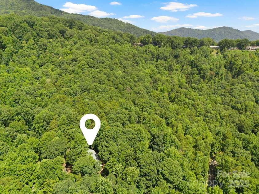 56 Cardinal Circle, Tryon, NC 28782.  MLS# CAR4273292, YatesRealty ID 24627. 