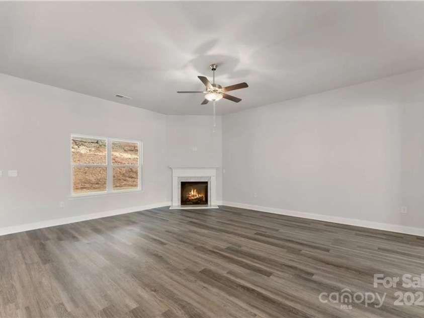 143 Honey Lotus Lane, Statesville, NC 28625.  MLS# CAR4272755, YatesRealty ID 24629. 