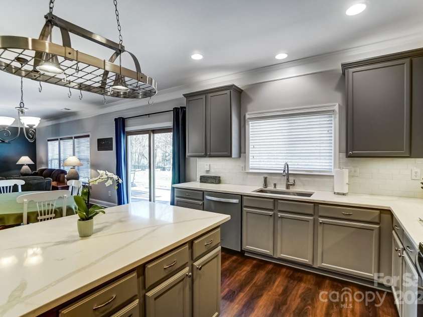 10436 Cullen Court, Charlotte, NC 28278.  MLS# CAR4228917, YatesRealty ID 2463. 
