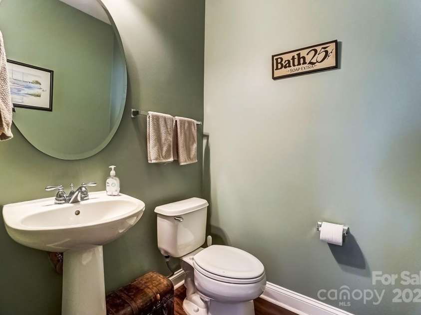 10436 Cullen Court, Charlotte, NC 28278.  MLS# CAR4228917, YatesRealty ID 2463. 