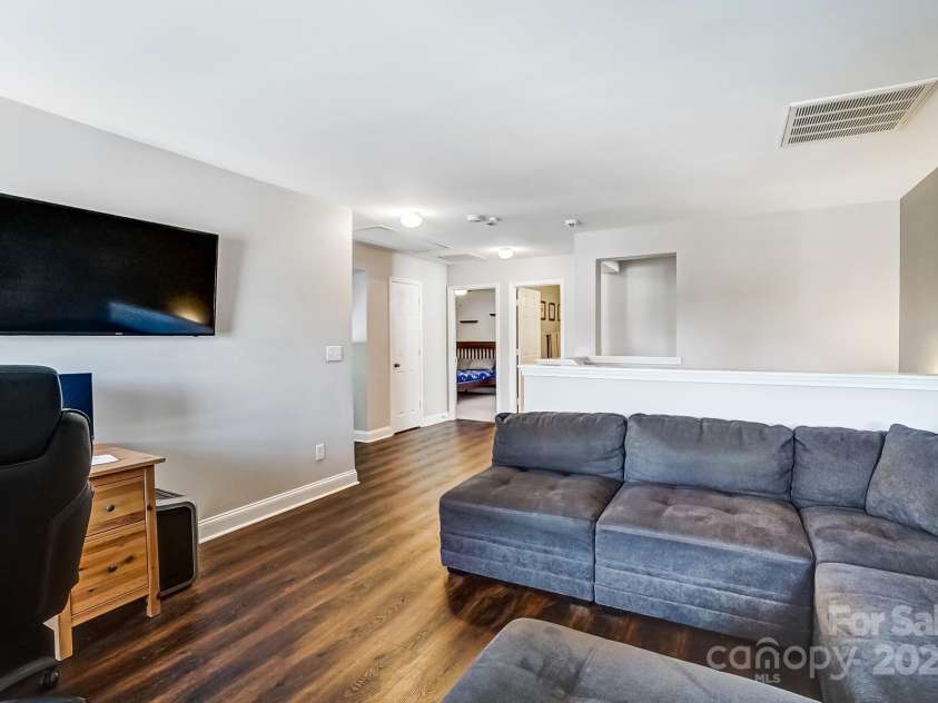 10436 Cullen Court, Charlotte, NC 28278.  MLS# CAR4228917, YatesRealty ID 2463. 