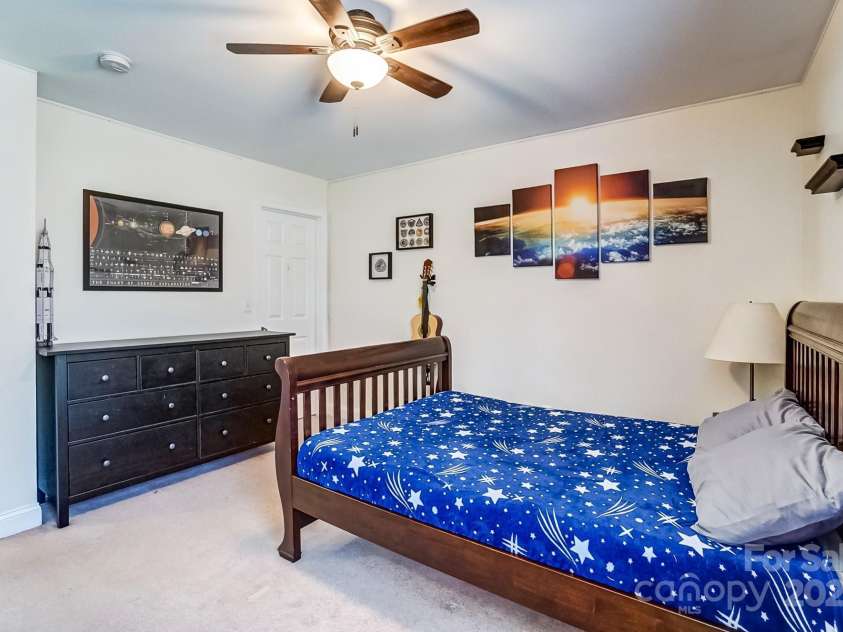 10436 Cullen Court, Charlotte, NC 28278.  MLS# CAR4228917, YatesRealty ID 2463. 