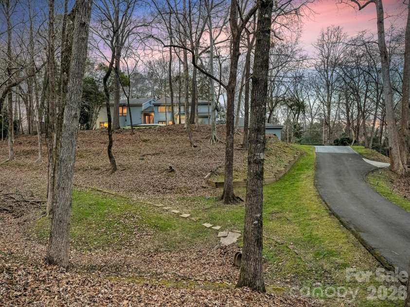 5101 Gorham Drive, Charlotte, NC 28226.  MLS# CAR4345507, YatesRealty ID 2463. 