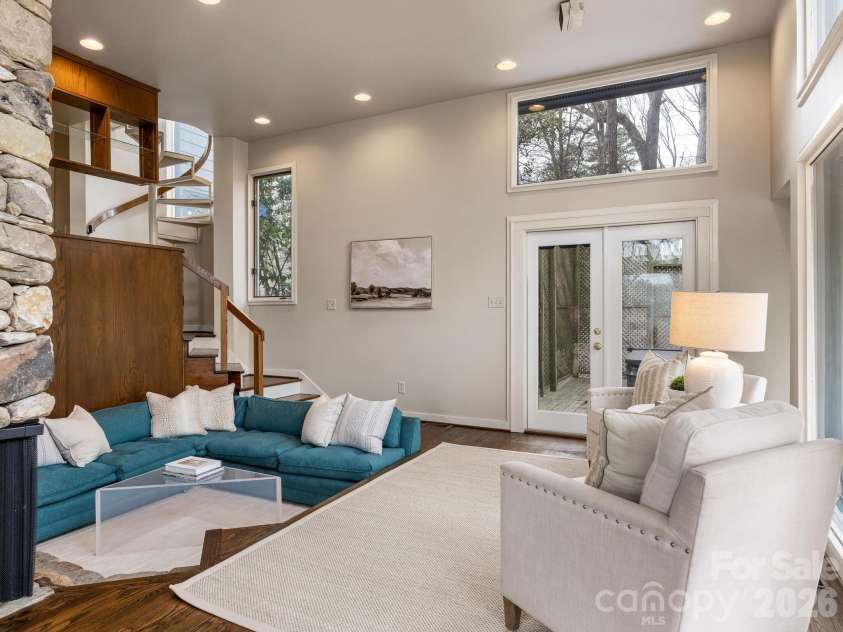 5101 Gorham Drive, Charlotte, NC 28226.  MLS# CAR4345507, YatesRealty ID 2463. 