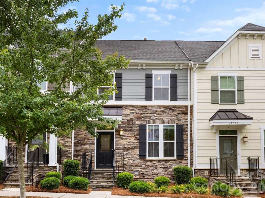11753 Blessington Road, Huntersville, NC 28078.  MLS# CAR4385539, YatesRealty ID 24633. 
