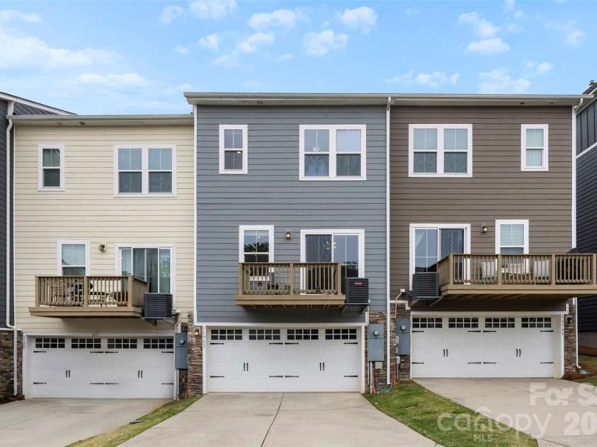 11753 Blessington Road, Huntersville, NC 28078.  MLS# CAR4385539, YatesRealty ID 24633. 