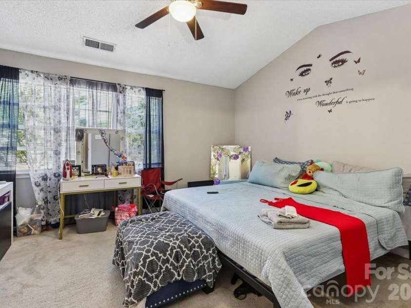 7543 Petrea Lane, Charlotte, NC 28227.  MLS# CAR4385557, YatesRealty ID 24634. 