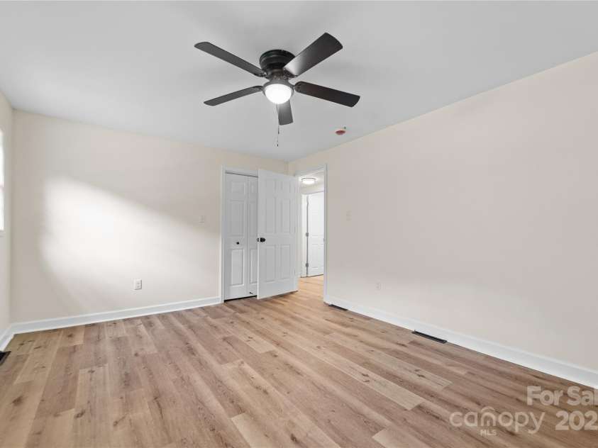 94 Camp Branch Road, Black Mountain, NC 28711.  MLS# CAR4261322, YatesRealty ID 24634. 