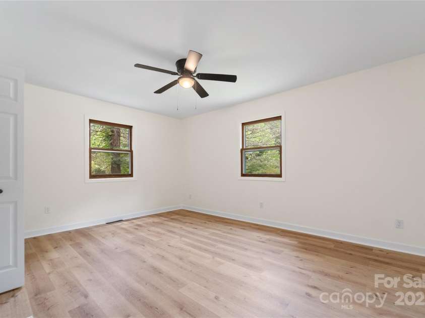 94 Camp Branch Road, Black Mountain, NC 28711.  MLS# CAR4261322, YatesRealty ID 24634. 