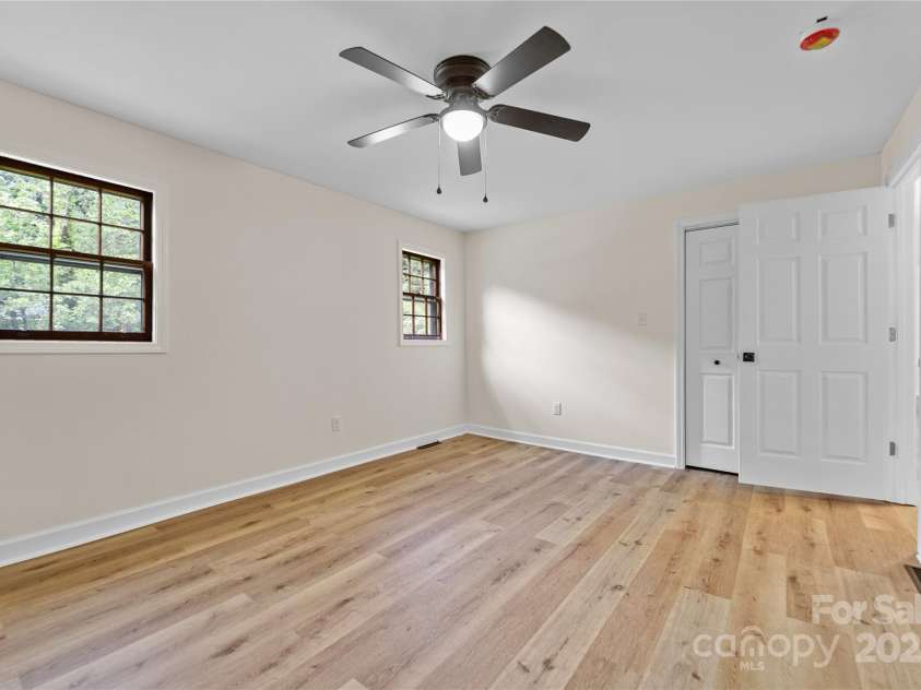 94 Camp Branch Road, Black Mountain, NC 28711.  MLS# CAR4261322, YatesRealty ID 24634. 