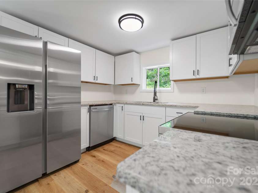 94 Camp Branch Road, Black Mountain, NC 28711.  MLS# CAR4261322, YatesRealty ID 24634. 