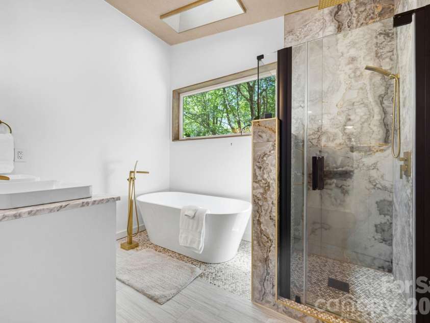 1385 Niley Cook Road, Blowing Rock, NC 28605.  MLS# CAR4385567, YatesRealty ID 24635. 