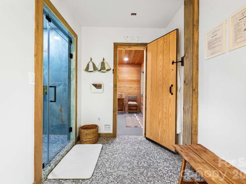 1385 Niley Cook Road, Blowing Rock, NC 28605.  MLS# CAR4385567, YatesRealty ID 24635. 