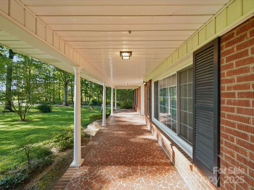 2216 Griffith Road, Monroe, NC 28112.  MLS# CAR4260934, YatesRealty ID 24636. 