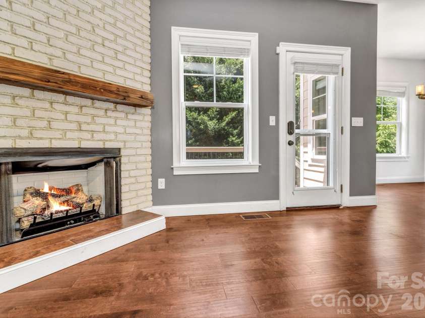 48 Asher Lane, Arden, NC 28704.  MLS# CAR4384419, YatesRealty ID 24636. 