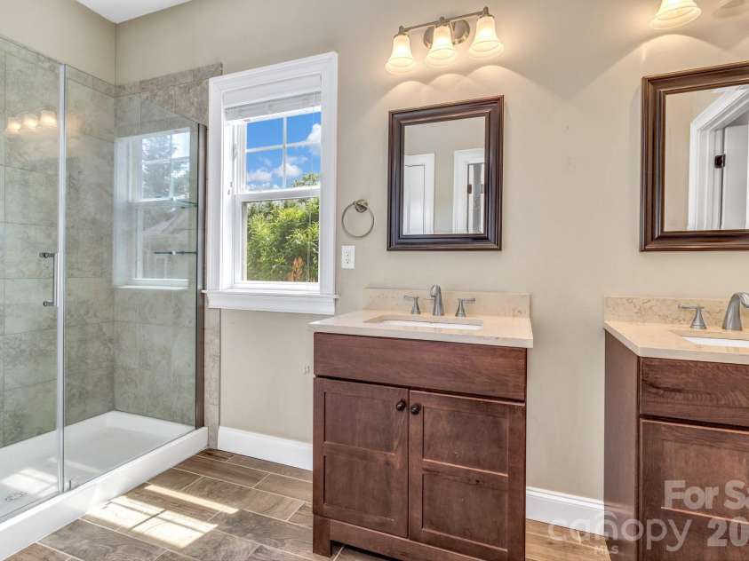 48 Asher Lane, Arden, NC 28704.  MLS# CAR4384419, YatesRealty ID 24636. 