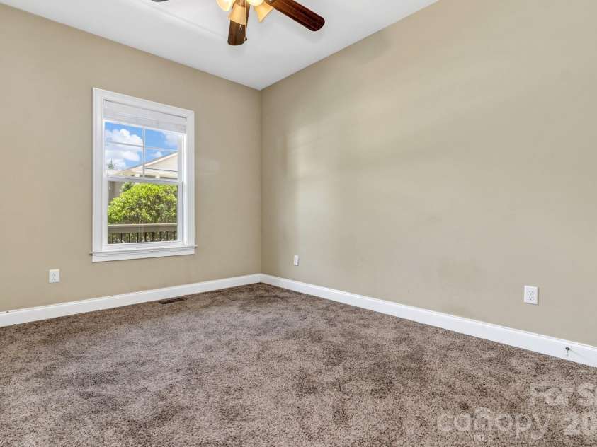 48 Asher Lane, Arden, NC 28704.  MLS# CAR4384419, YatesRealty ID 24636. 