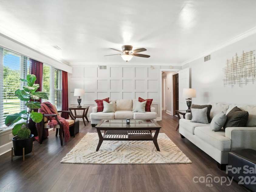 188 Gum Branch Road, Charlotte, NC 28214.  MLS# CAR4274837, YatesRealty ID 24637. 