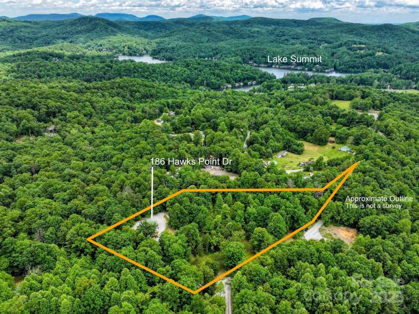 186 Hawks Point Drive, Zirconia, NC 28790.  MLS# CAR4302595, YatesRealty ID 24638. Aerial outline proximity to Lake Summit