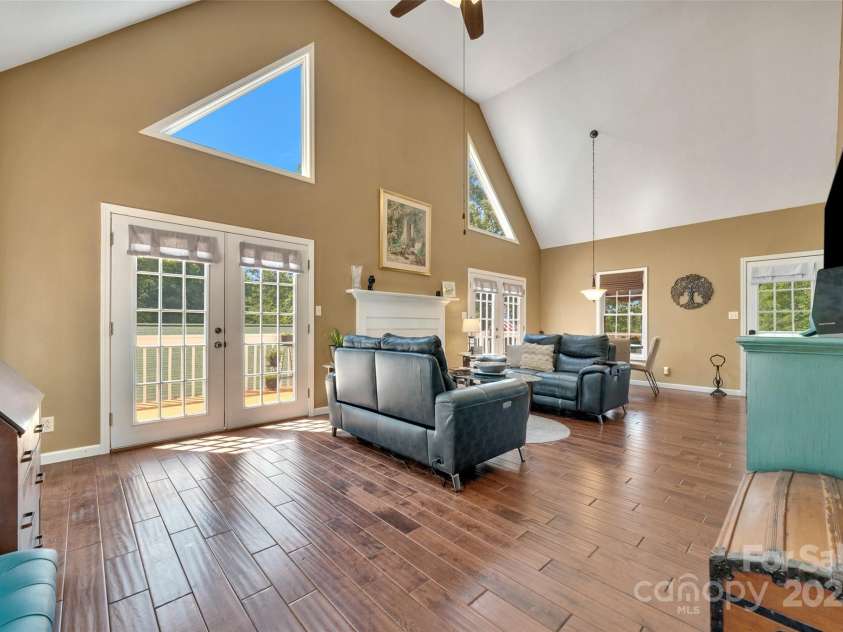 186 Hawks Point Drive, Zirconia, NC 28790.  MLS# CAR4302595, YatesRealty ID 24638. Living room