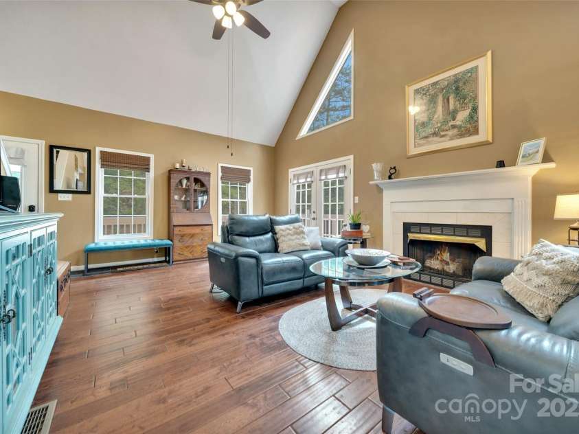 186 Hawks Point Drive, Zirconia, NC 28790.  MLS# CAR4302595, YatesRealty ID 24638. Living Room and front door
