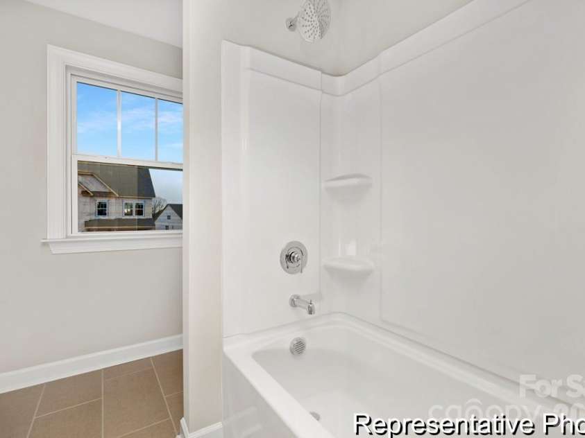 1815 Hunter Oaks Lane, Lincolnton, NC 28092.  MLS# CAR4337765, YatesRealty ID 2464. 