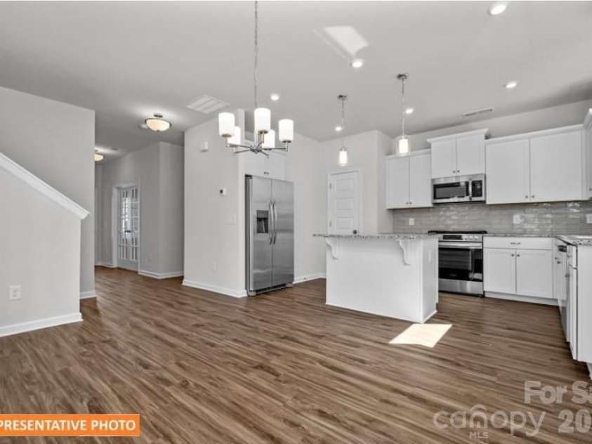 4239 Ruth Creek Court, Charlotte, NC 28216.  MLS# CAR4385601, YatesRealty ID 24640. 