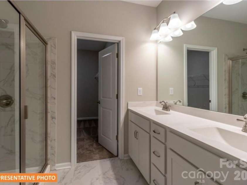 4239 Ruth Creek Court, Charlotte, NC 28216.  MLS# CAR4385601, YatesRealty ID 24640. 