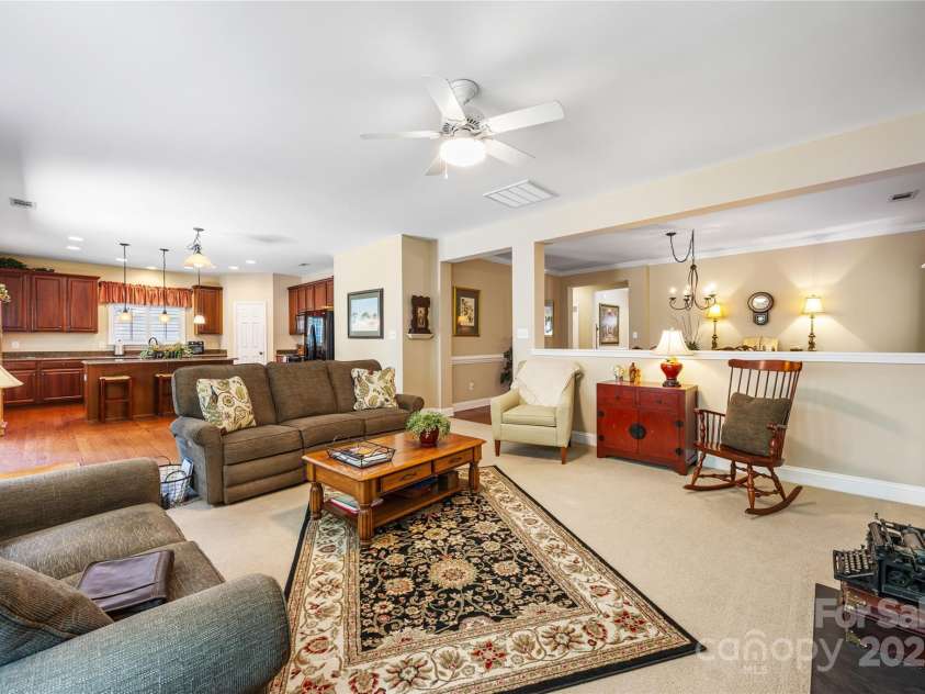 611 Tee Ridge Court, Fort Mill, SC 29715.  MLS# CAR4257193, YatesRealty ID 24641. 