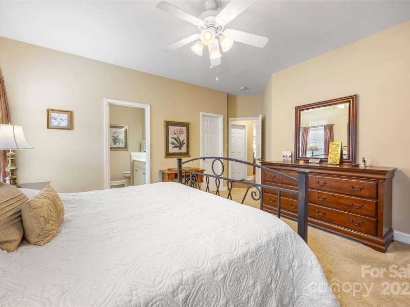 611 Tee Ridge Court, Fort Mill, SC 29715.  MLS# CAR4257193, YatesRealty ID 24641. 