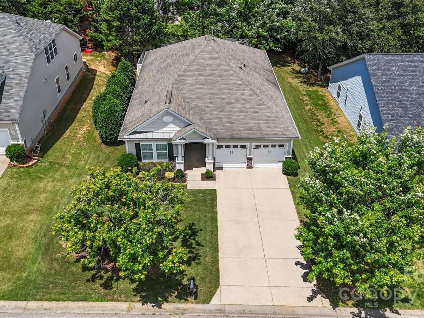 611 Tee Ridge Court, Fort Mill, SC 29715.  MLS# CAR4257193, YatesRealty ID 24641. 