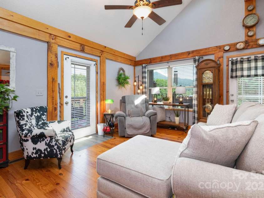 24 Carsen Loop, Waynesville, NC 28785.  MLS# CAR4274406, YatesRealty ID 24642. 