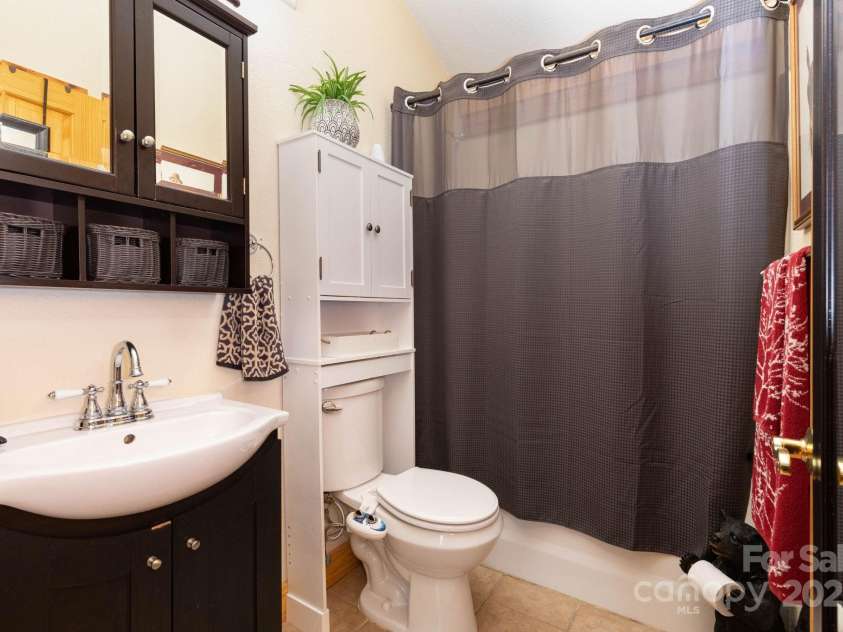 24 Carsen Loop, Waynesville, NC 28785.  MLS# CAR4274406, YatesRealty ID 24642. 