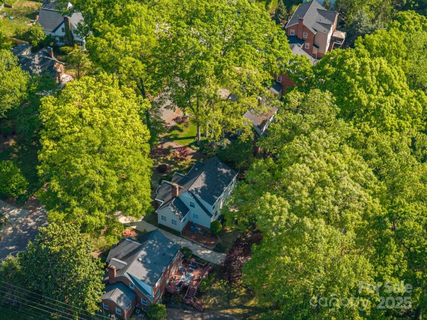 1220 Oakwood Avenue, Gastonia, NC 28052.  MLS# CAR4242343, YatesRealty ID 24643. 