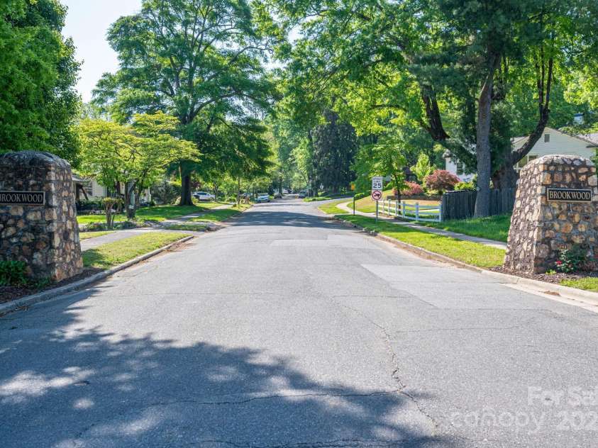 1220 Oakwood Avenue, Gastonia, NC 28052.  MLS# CAR4242343, YatesRealty ID 24643. 