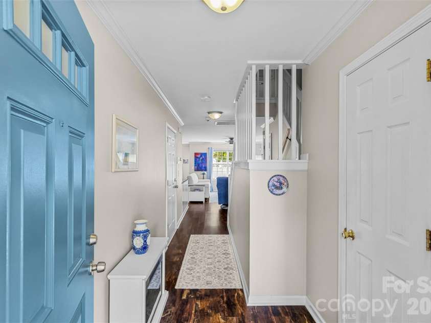 8733 Robinson Forest Drive, Charlotte, NC 28277.  MLS# CAR4366546, YatesRealty ID 24643. 