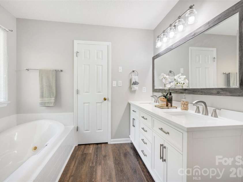 400 Arminius Court, Monroe, NC 28110.  MLS# CAR4363934, YatesRealty ID 24645. 