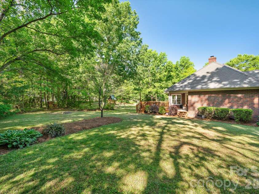 400 Arminius Court, Monroe, NC 28110.  MLS# CAR4363934, YatesRealty ID 24645. 