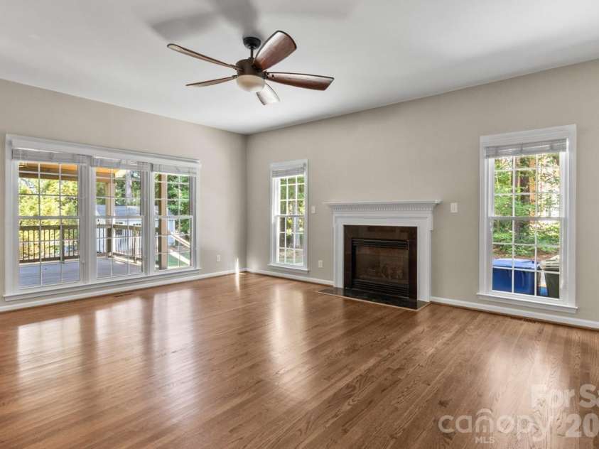 107 Jib Lane, Mooresville, NC 28117.  MLS# CAR4382872, YatesRealty ID 24646. Great room