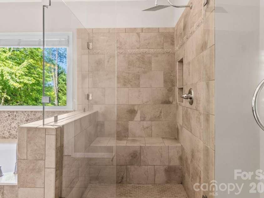 107 Jib Lane, Mooresville, NC 28117.  MLS# CAR4382872, YatesRealty ID 24646. Primary Bathroom