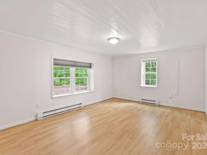 20 Pickens Lane, Weaverville, NC 28787.  MLS# CAR4267121, YatesRealty ID 24647. Upstairs bedroom north