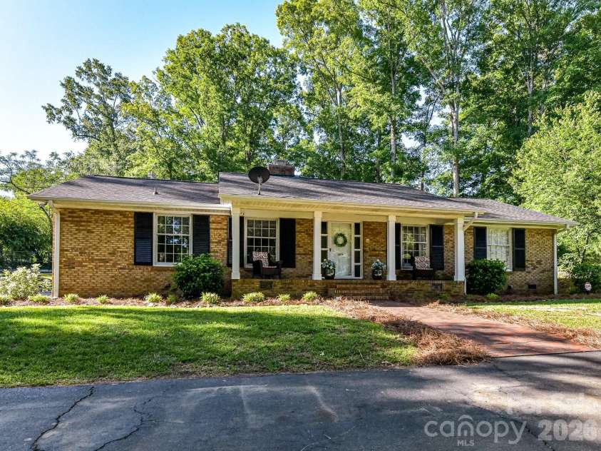 1303 Quail Drive, Monroe, NC 28112.  MLS# CAR4381770, YatesRealty ID 24648. 