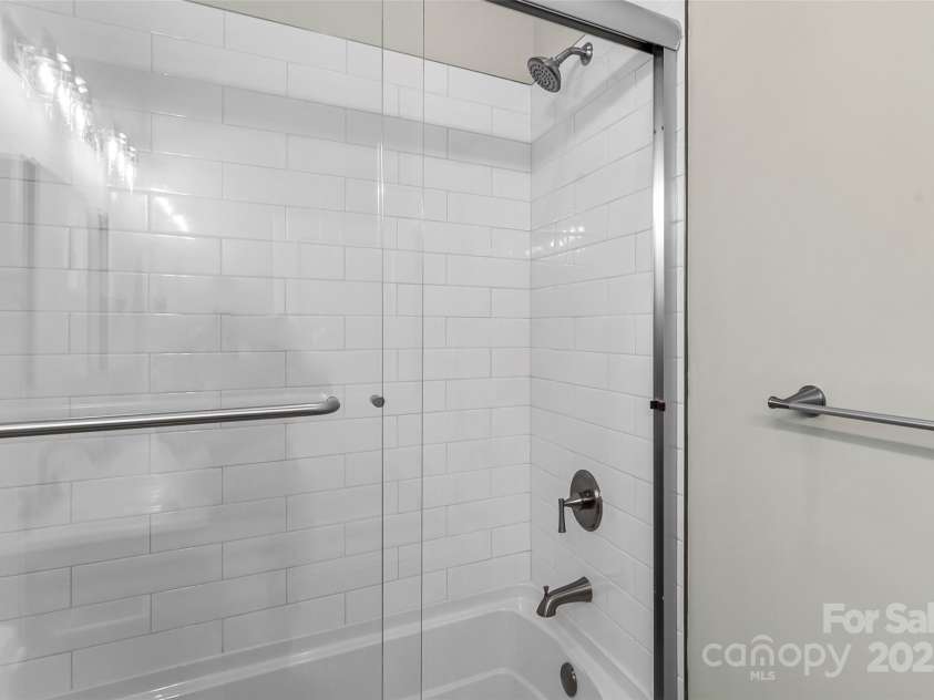 65 Moore Avenue, Asheville, NC 28806.  MLS# CAR4273163, YatesRealty ID 24648. 