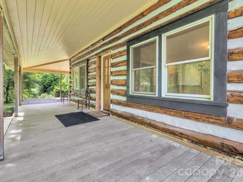 45 Sugar Cove Road, Weaverville, NC 28787.  MLS# CAR4375889, YatesRealty ID 24649. 