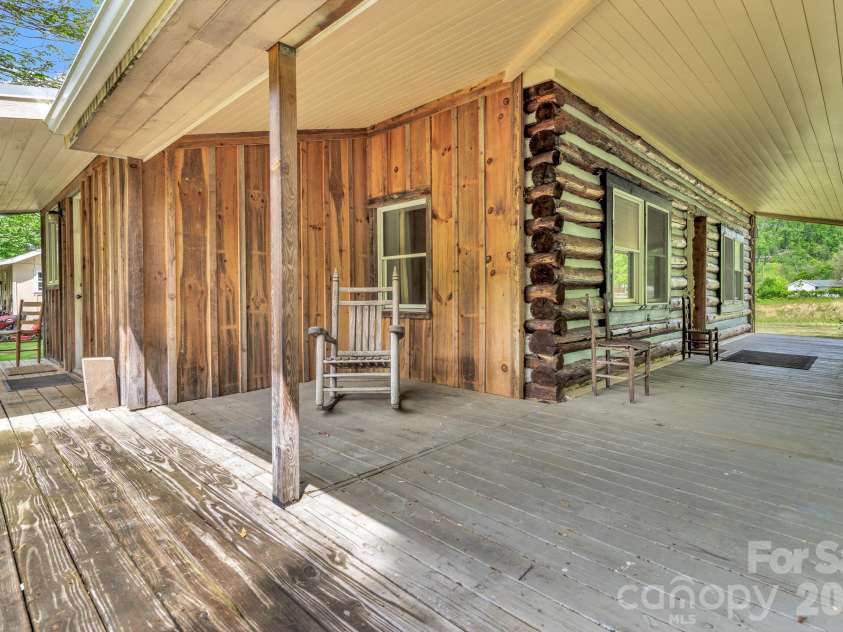 45 Sugar Cove Road, Weaverville, NC 28787.  MLS# CAR4375889, YatesRealty ID 24649. 