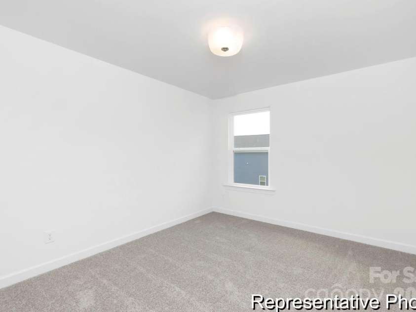 1823 Hunter Oaks Lane, Lincolnton, NC 28092.  MLS# CAR4337807, YatesRealty ID 2465. 