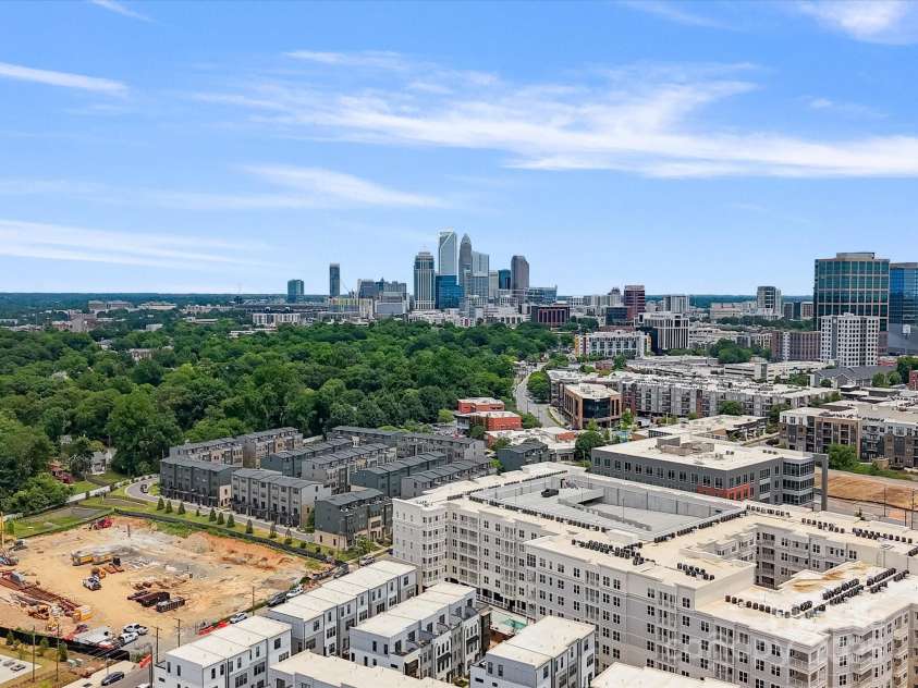 5003 Tiny Lane, Charlotte, NC 28203.  MLS# CAR4231569, YatesRealty ID 2465. 