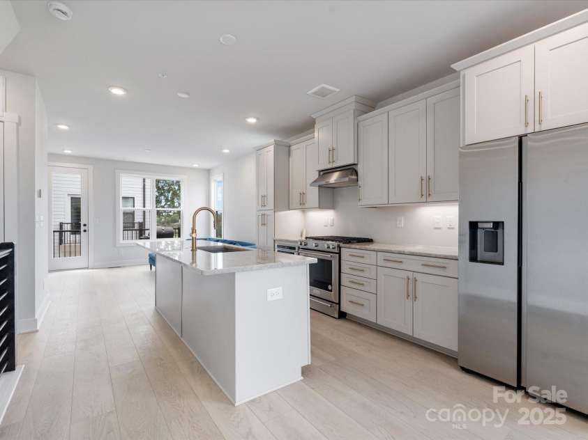 5003 Tiny Lane, Charlotte, NC 28203.  MLS# CAR4231569, YatesRealty ID 2465. 